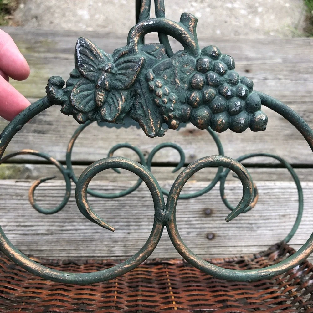 - Vintage Woven Magazine Caddy! EUC!